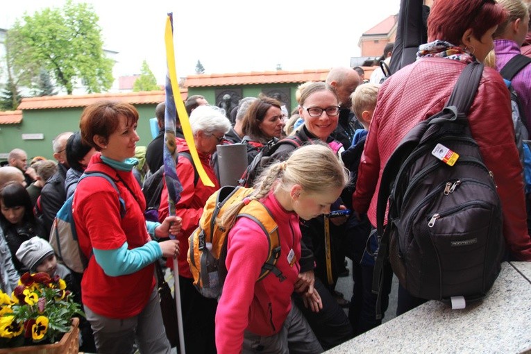 Pielgrzymi u św. Faustyny 2017