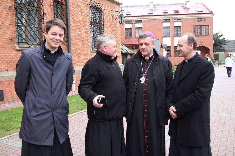 Pielgrzymi u św. Faustyny 2017