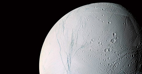Enceladus. Zdjęcie wykonane przez próbnik Cassini.