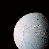 Enceladus. Zdjęcie wykonane przez próbnik Cassini.