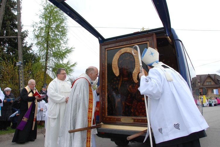 Powitanie ikony MB Częstochowskiej w Nowem