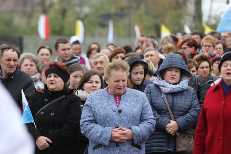 Powitanie ikony MB Częstochowskiej w Nowem