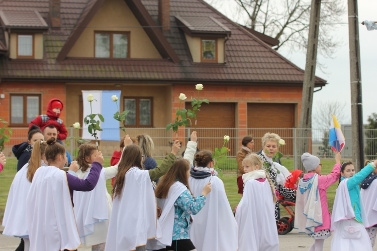 Powitanie ikony MB Częstochowskiej w Nowem