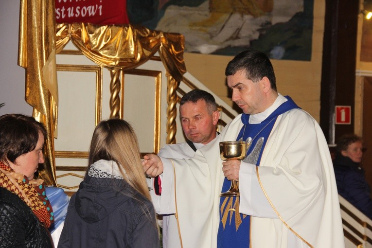 Powitanie ikony MB Częstochowskiej w Nowem