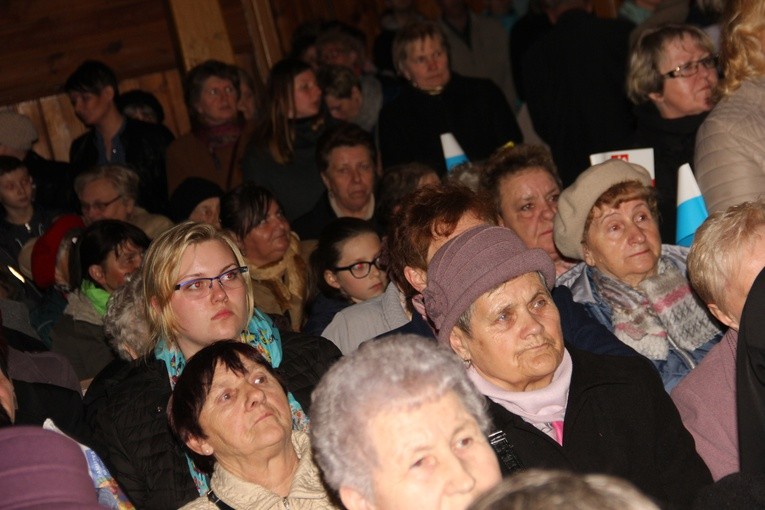 Powitanie ikony MB Częstochowskiej w Nowem