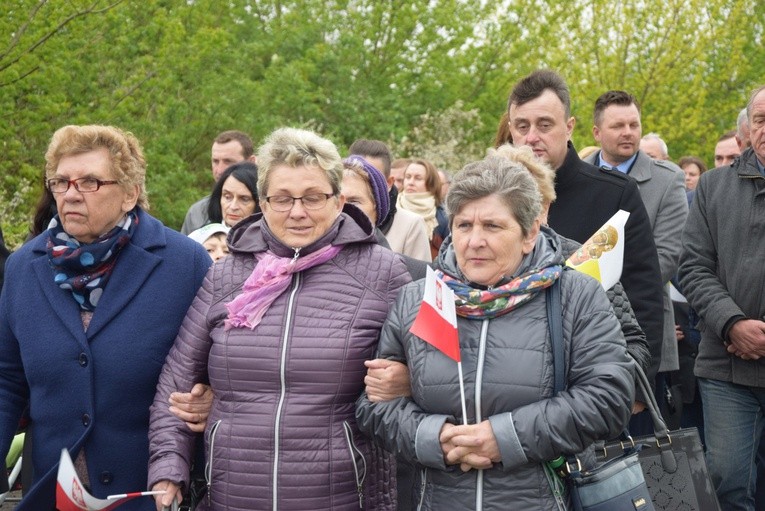 Powitanie ikony MB Częstochowskiej w Miłonicach