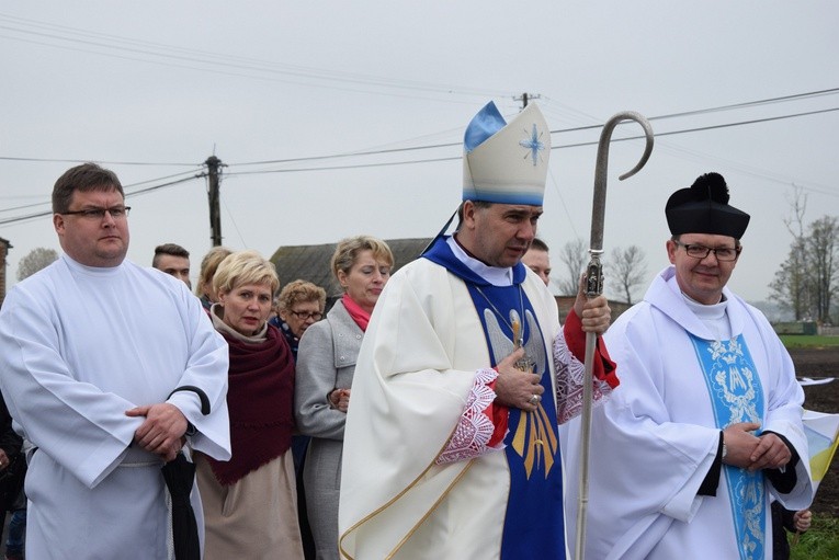 Powitanie ikony MB Częstochowskiej w Miłonicach