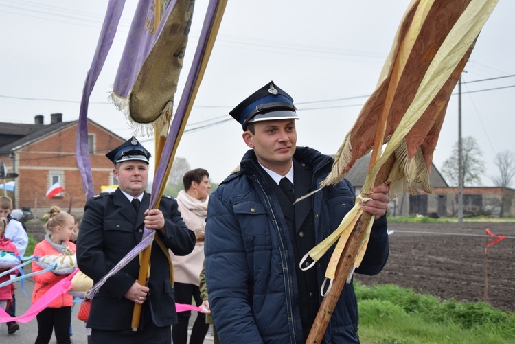 Powitanie ikony MB Częstochowskiej w Miłonicach