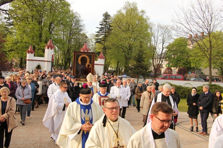 Powitanie ikony MB Częstochowskiej w Krośniewicach