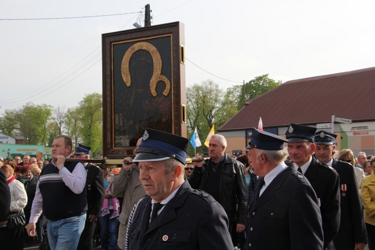 Powitanie ikony MB Częstochowskiej w Krośniewicach