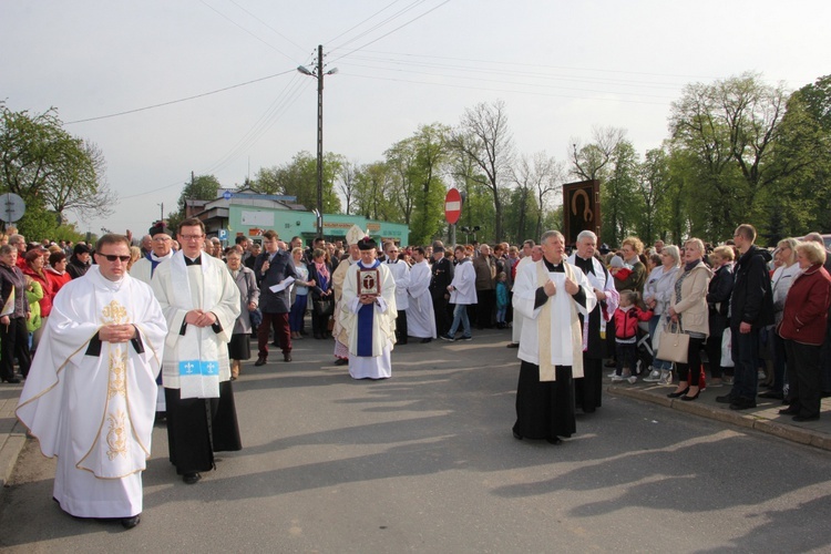 Powitanie ikony MB Częstochowskiej w Krośniewicach