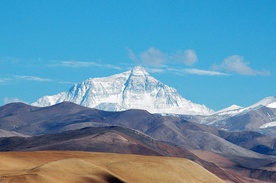 85-latek zmarł podczas wspinaczki na Mount Everest