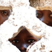 Boko Haram uwolniło ponad 80 uczennic z Chibok