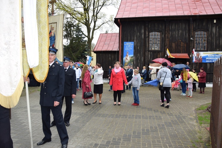 Powitanie ikony MB Częstochowskiej w Imielnie