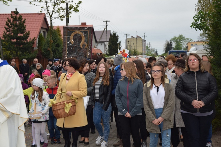 Powitanie ikony MB Częstochowskiej w Ostrowach