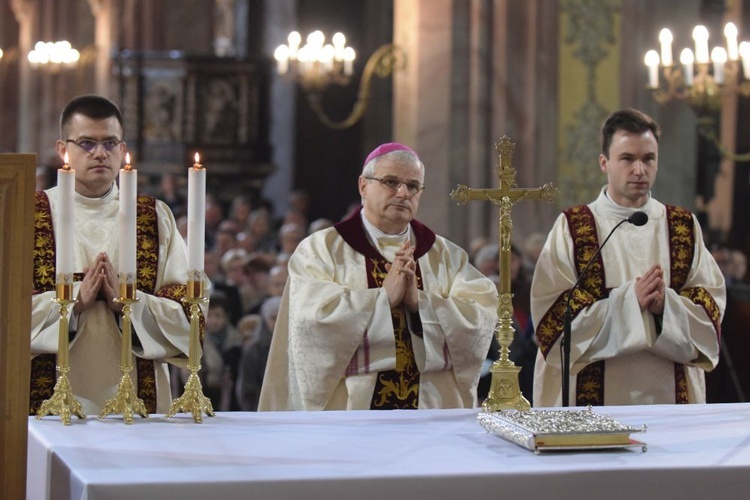 Świecenia diakonatu w świdnickiej katedrze