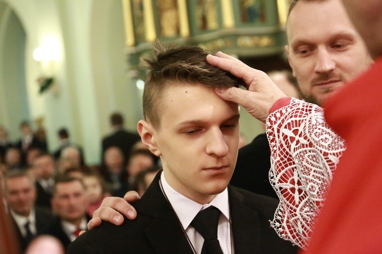 Bierzmowanie w Pleśnej