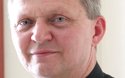 Ks. Oczachowski  jest proboszczem w parafii pw. św. Jana Chrzciciela w Łagowie.