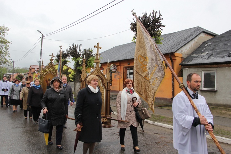 Powitanie ikony MB Częstochowskiej w Dąbrowicach