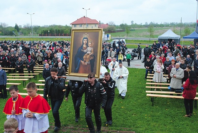 Rozpoczęli nowy sezon z Bożym błogosławieństwem.