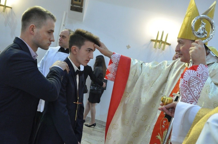 Bierzmowanie w Limanowej - Sowlinach