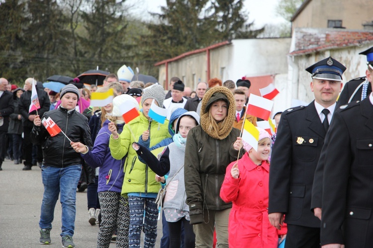 Powitanie ikony MB Częstochowskiej w Dzierzbicach