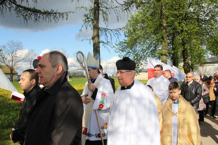 Powitanie ikony MB Częstochowskiej w Dzierzbicach