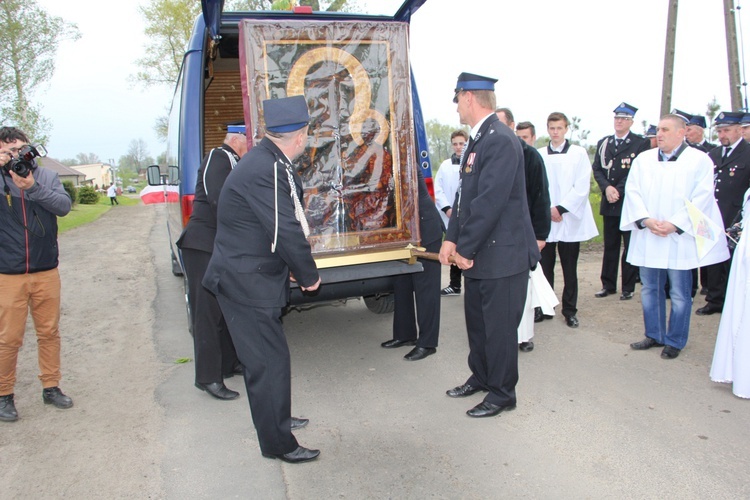 Powitanie ikony MB Częstochowskiej w Rdutowie