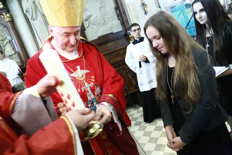 Bierzmowanie w Limanowej, cz. I