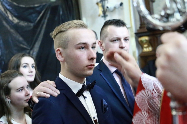 Bierzmowanie w Limanowej, cz. I