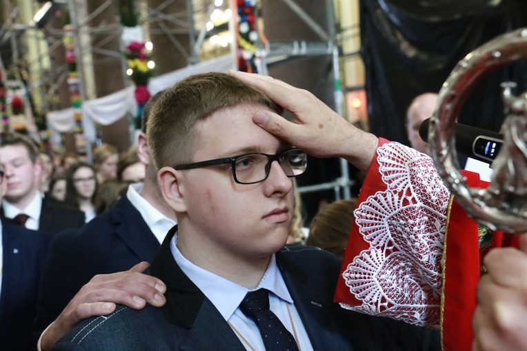 Bierzmowanie w Limanowej, cz. I