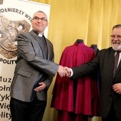 Sutanna abp. Baraniaka trafiła do Muzeum przy Rakowieckiej