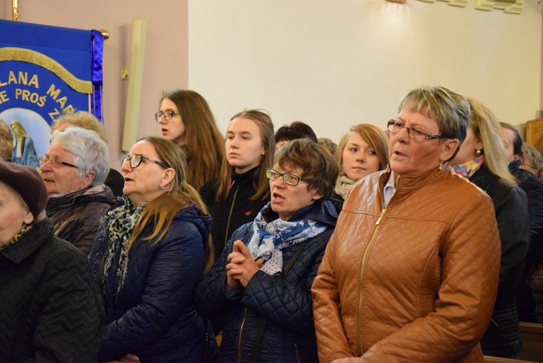 Powitanie ikony MB Częstochowskiej w parafii Sobótka