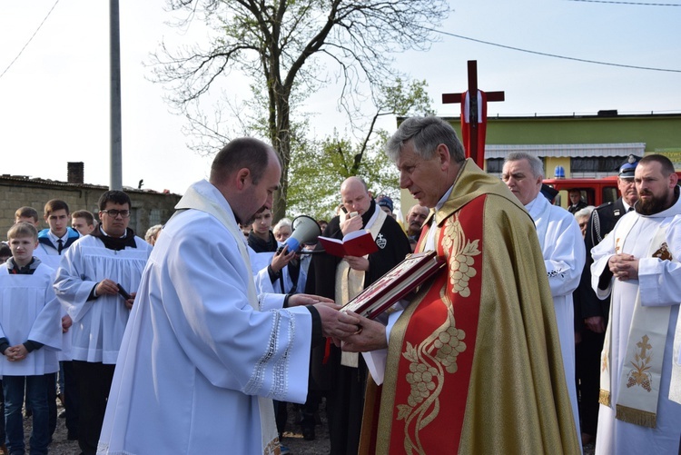 Powitanie ikony MB Częstochowskiej w parafii Sobótka