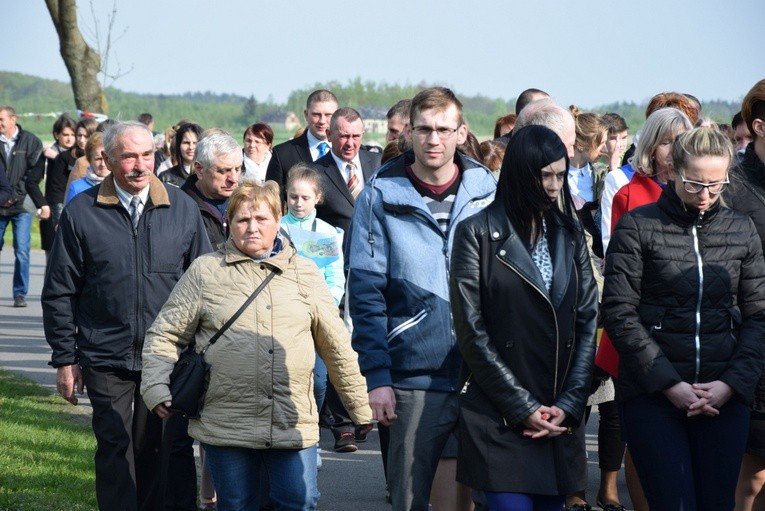 Powitanie ikony MB Częstochowskiej w parafii Sobótka