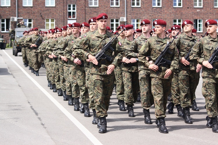 Pożegnanie żołnierzy 36. zmiany PKW KFOR w Kosowie