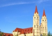 Ekumenizm, dialog, harmonia między religiami