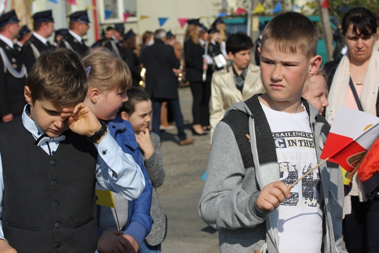 Powitanie ikony MB Częstochowskiej w Mazewie