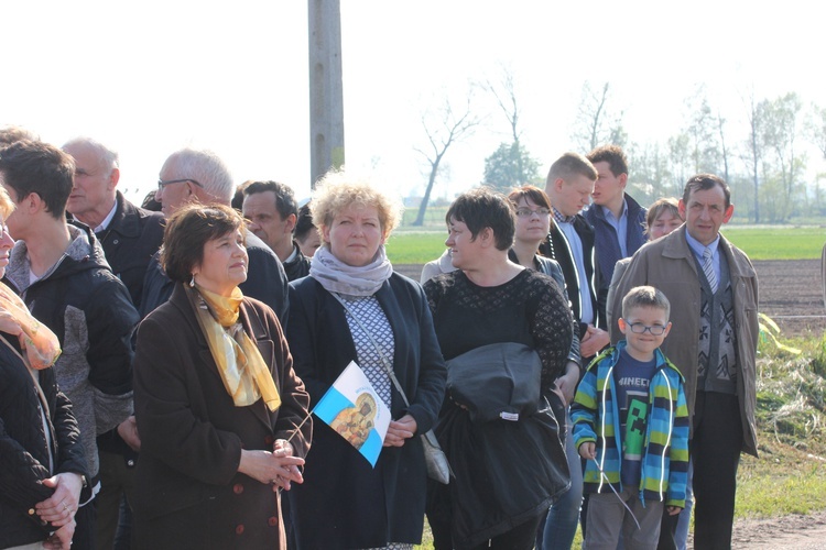 Powitanie ikony MB Częstochowskiej w Mazewie