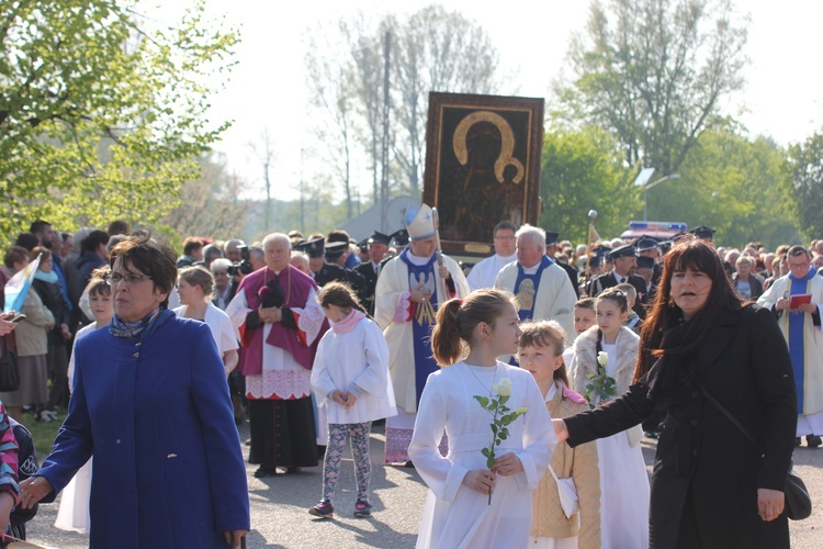 Powitanie ikony MB Częstochowskiej w Mazewie