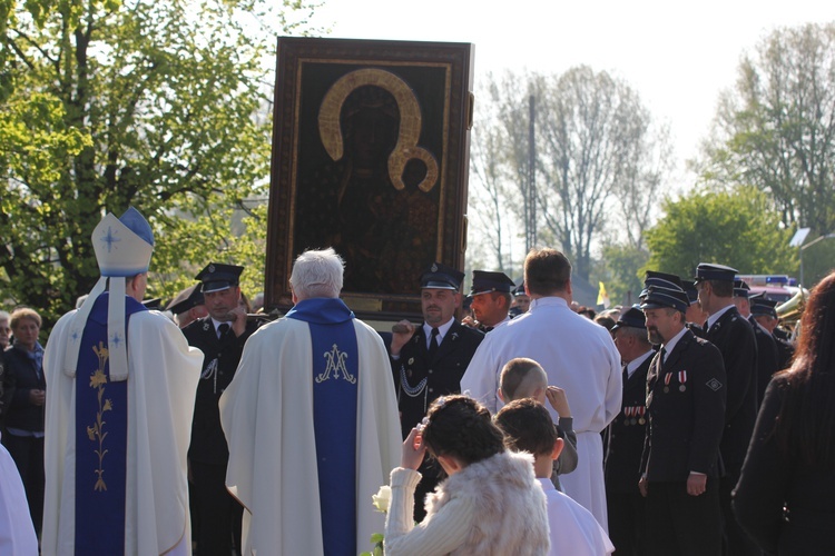 Powitanie ikony MB Częstochowskiej w Mazewie