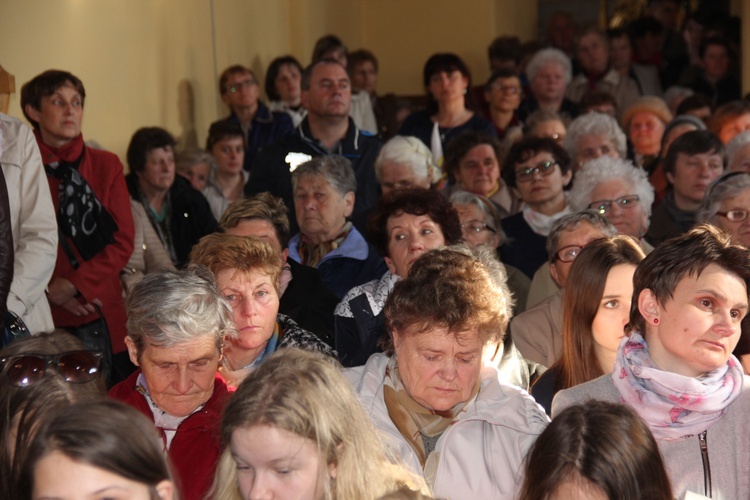 Powitanie ikony MB Częstochowskiej w Mazewie