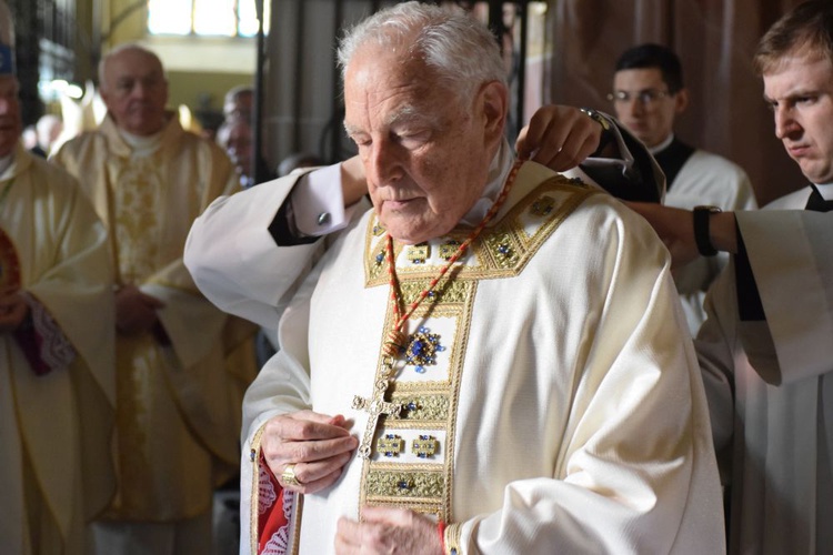 Tuż przed koronacją Świdnickiej Pani w słońcu