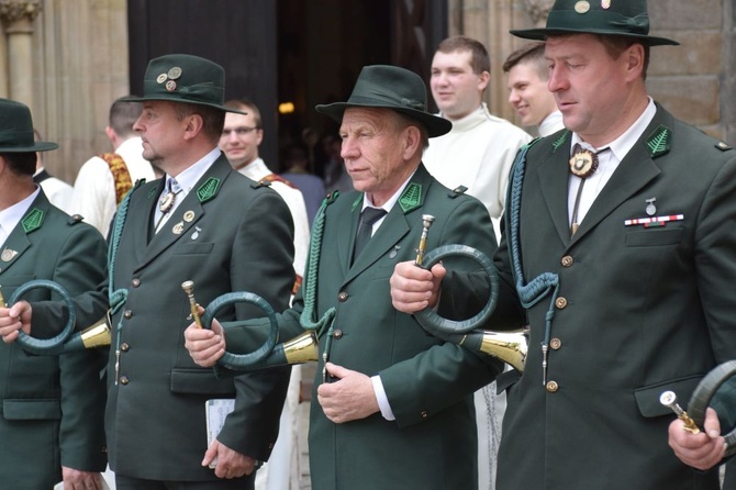 Tuż przed koronacją Świdnickiej Pani w słońcu