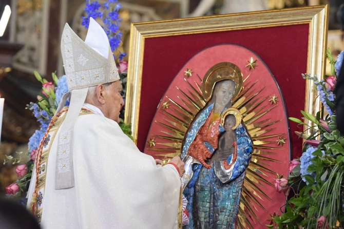 Koronacja Matki Bożej Świdnickiej