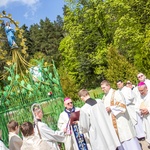 Poświęcenie kapliczek w Gietrzwałdzie