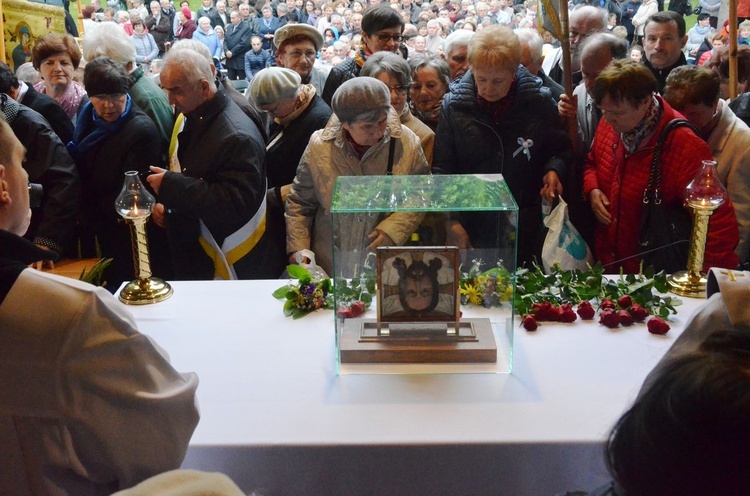 Fatimskie uroczystości w Sulisławicach 