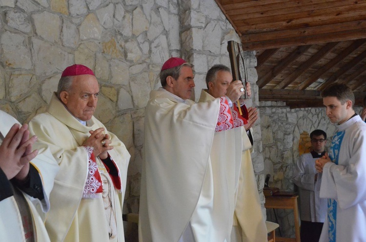 Fatimskie uroczystości w Sulisławicach 