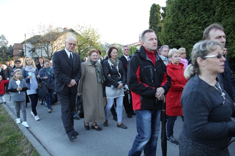 Komorowice Obszary - zawierzenie diecezji Sercu Maryi - cz. 1