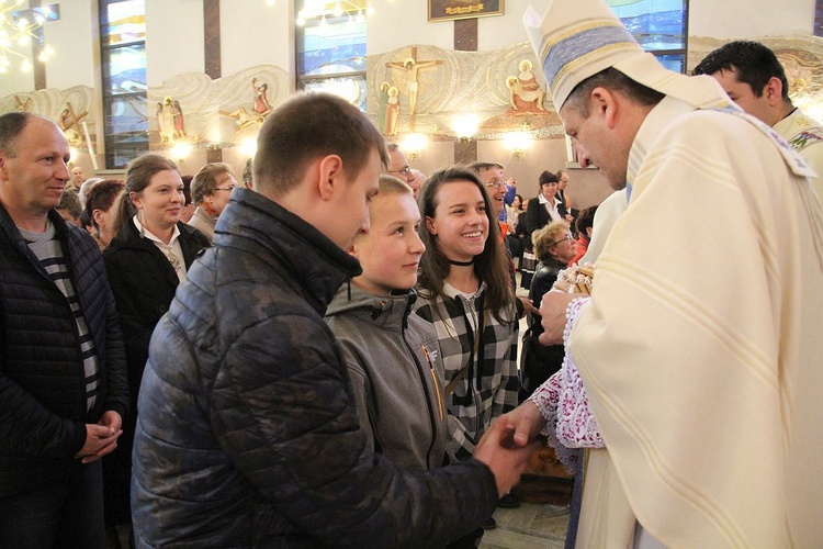 Komorowice Obszary - zawierzenie diecezji Sercu Maryi - cz. 2